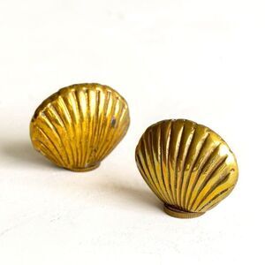 Vintage Solid Brass Coastal Decor Shell Salt & Pepper Shakers